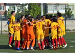 U13 Liginde şampiyon Kayserispor