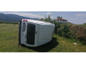 Göreve giderken aracıyla takla atan komiser şehit oldu