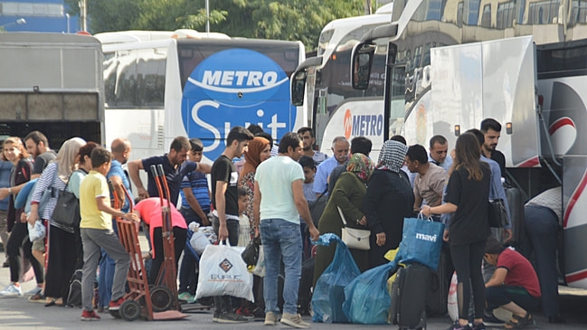 15 Temmuz Demokrasi Otogarı'nda seçim yoğunluğu!
