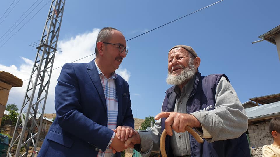 Başkan Kavuş vatandaşın yanında