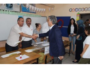 Abdullah Gül oyunu kullandı