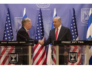 Bolton’dan İran’a uyarı