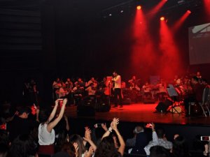 ‘MOZAİK 3’ konseri mest etti