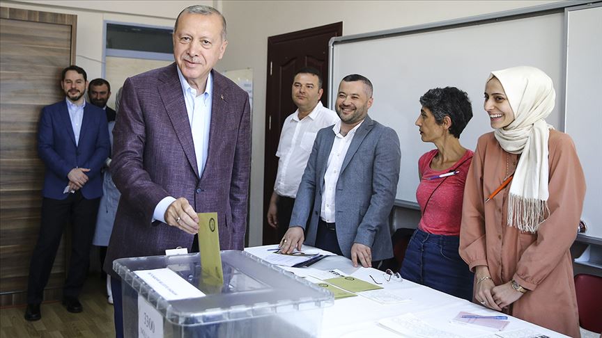 "İstanbul seçmeni İstanbul için en isabetli kararı verecektir diye düşünüyorum"