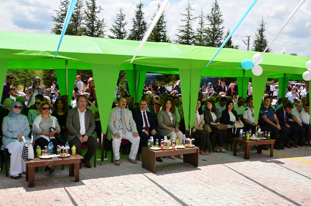 SÜ Bozkır MYO’nun mezuniyet coşkusu