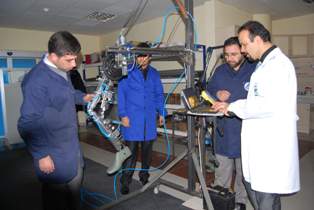 Ses algılayan insansı robot üretiyorlar