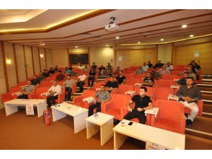 İkinci el satıcıları imtihanda ter döktü