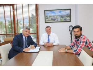 Hatayspor’da İlhan Palut’la yola devam