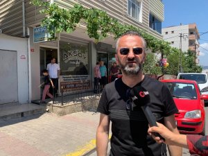 Sultanbeyli’de emlak ofisinin kurşunlandığı anlar kamerada