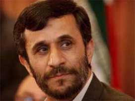 Ahmedinejad Suriye'ye gitti