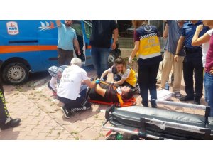 Kargo aracı ile cip çarpıştı: 2 yaralı