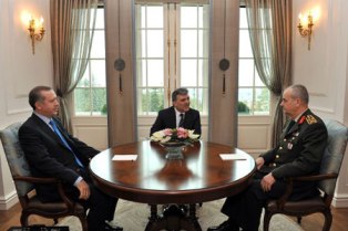 Köşk'te üçlü zirve sona erdi