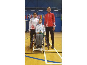 Badmintonda başarılı sonuçlar