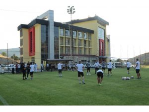 Sergen Yalçın’dan kulüp tesislerine tam not