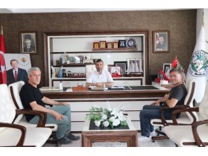 Avrupalı kadını Kavak giydirecek