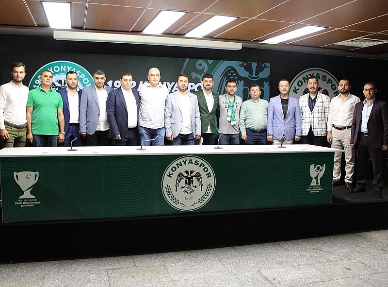 1922 Konyaspor yönetimi görev dağılımı yaptı