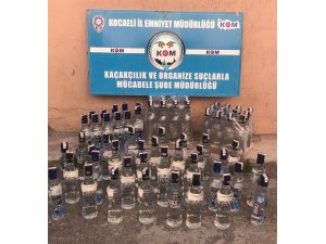 Kaçak alkol satan büfeye KOM baskını