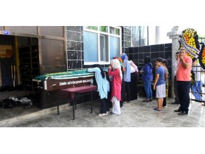 Kazada ölen aynı aileden 3 kişi toprağa verildi