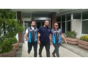 İstanbul’da “drift” ve “makas” atarak genç kızı çığlık çığlığa bırakan maganda yakalandı