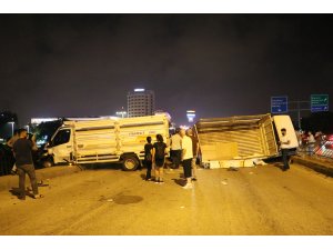 Adana'da kamyonetler çarpıştı: 3 yaralı