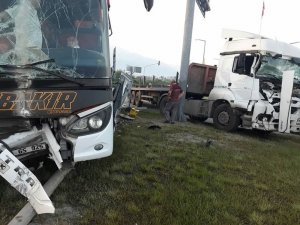 Hatay’daki trafik kazası ucuz atlatıldı