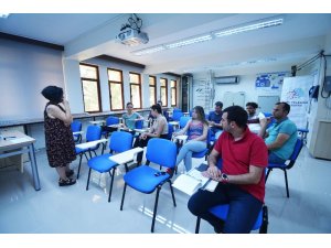 AOSB’de İngilizce kursu