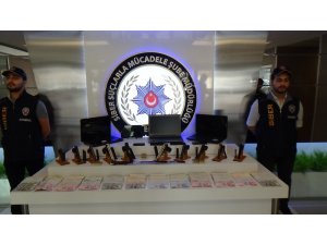 Yasa dışı bahis çetesine operasyon: 34 gözaltı