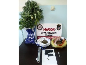 Ergani’de uyuşturucu tacirlerine şafak operasyonu