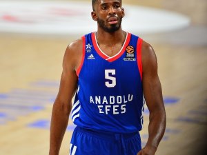 Kızılyıldız, Derrick Brown’u transfer etti