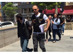 Şüpheliden ilginç isyan, "4 senedir parmağıma alyans takamayanlar kelepçe taktırdı"