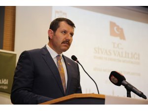 Vali Ayhan muhtarlarla buluştu