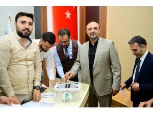 Yeşilyurt Belediyespor Kulüp Başkanlığına Orman Barman seçildi