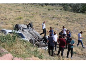 Çarparak uçuruma yuvarladığı araçtaki şahsı öldüren zanlı yakalandı