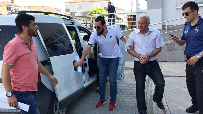 Konya'da, Kulu ilçe vergi dairesi müdürü rüşvet iddiasıyla tutuklandı