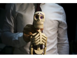 Ahşabı mühendislik bilgisiyle oyuncağa dönüştürüyor