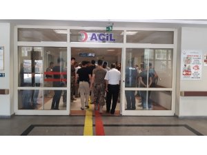 Siirt’te motosiklet bariyere çarptı: 1 yaralı