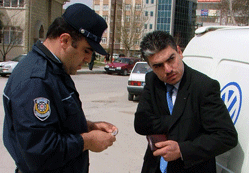 Şiddet 'büyülü kutu'nun eseri