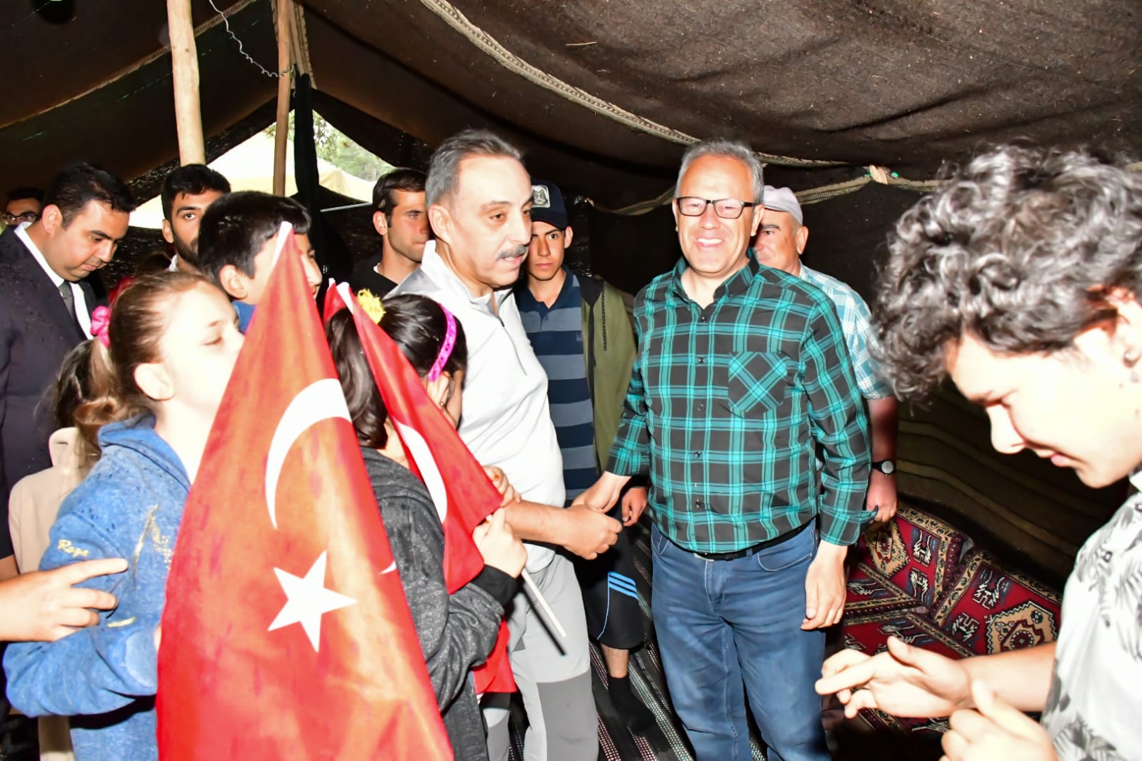 Vali Toprak “Gören Eller Kampı”nı ziyaret etti
