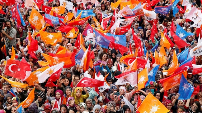 AK Parti'de yeni dönem!