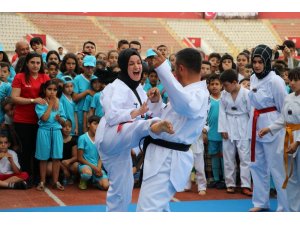 12 bin öğrenciyle yaz spor okulları açıldı