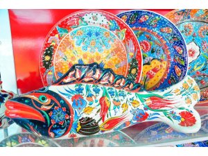 Yükümlü ve tutukluların ürettikleri ihraç edilecek