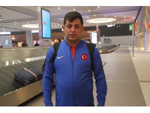 Milli güreşçiler, Avrupa Şampiyonası’ndan 1 altın ve 1 bronz madalyayla döndü