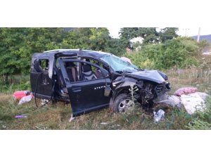 ODTÜ’deki mezuniyet töreninden dönen aile kaza yaptı: 6 yaralı