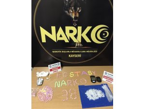 Uyuşturucu operasyonunda 4 kişi yakalandı