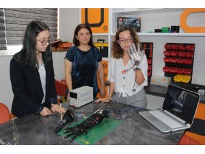 Geleceğin bilim insanlarından protez el