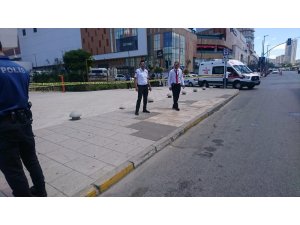 Maltepe’de eski eşiyle tartışan şahıs kafasına silah dayadı