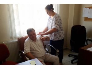 Hacı adaylarına aşı yapıldı