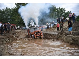 Kartepe’de Off-Road heyecanı nefes kesti