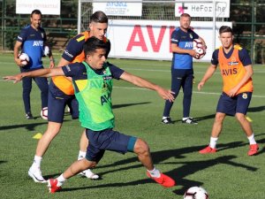 Fenerbahçe top başı yaptı