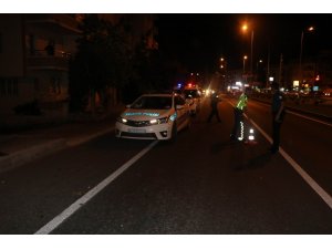 Yaya çarpan otomobil olay yerinden kaçtı: 1 ağır yaralı